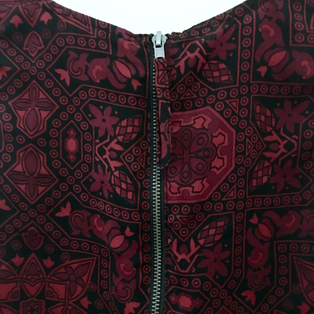 Urban Outfitters Patterned Shift Dress - Picture 6 of 6